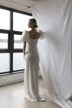 Load image into Gallery viewer, peony | made to order