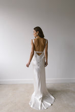 Load image into Gallery viewer, ivy | made to order