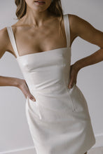 Load image into Gallery viewer, dahlia | made to order