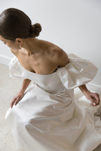 Load image into Gallery viewer, bay | made to order