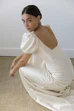 Load image into Gallery viewer, otto | made to order