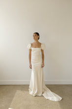 Load image into Gallery viewer, otto | made to order