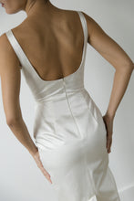 Load image into Gallery viewer, sloane | made to order