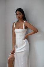 Load image into Gallery viewer, sweet pea | made to order